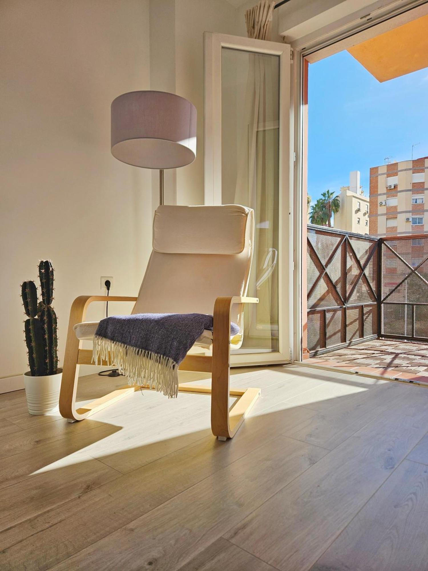 Apartamento Plaza Capuchinos Apartment Malaga Exterior photo